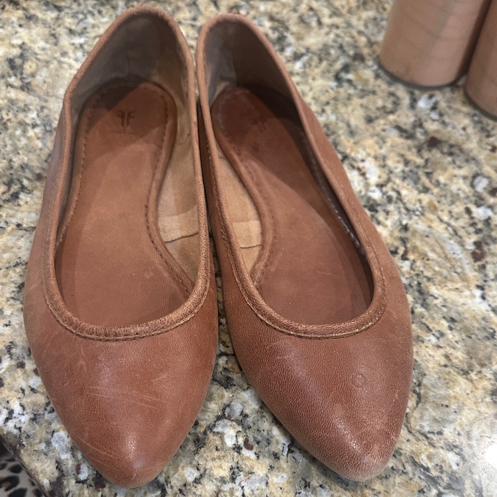 Frye Tan Leather Women's Flats